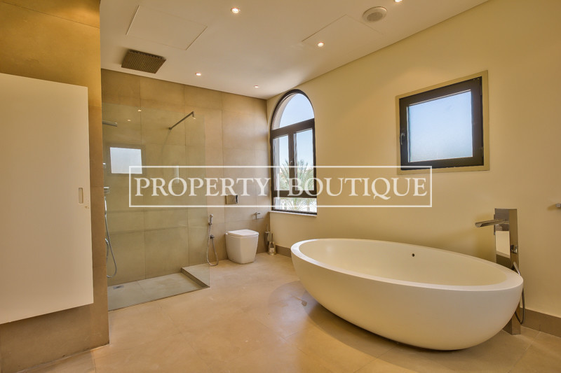 Upgraded High Number 6 Bed Signature Villa - Image 5