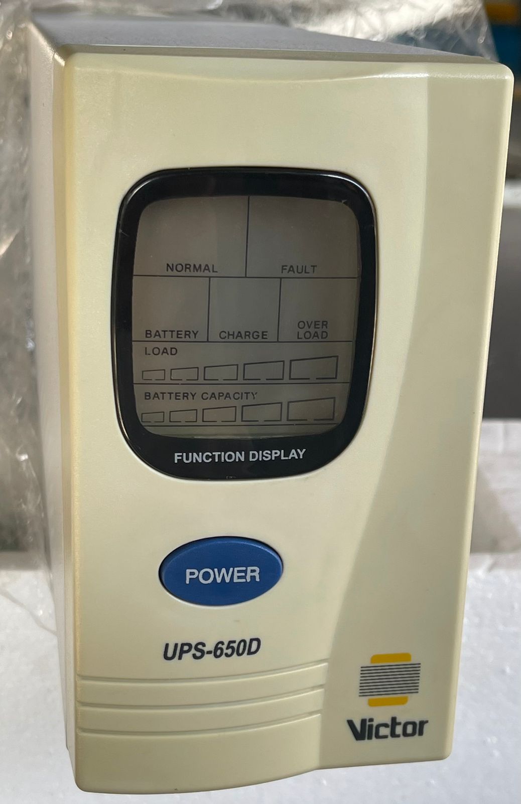UPS 650D (Uninterruptible Power Supply)