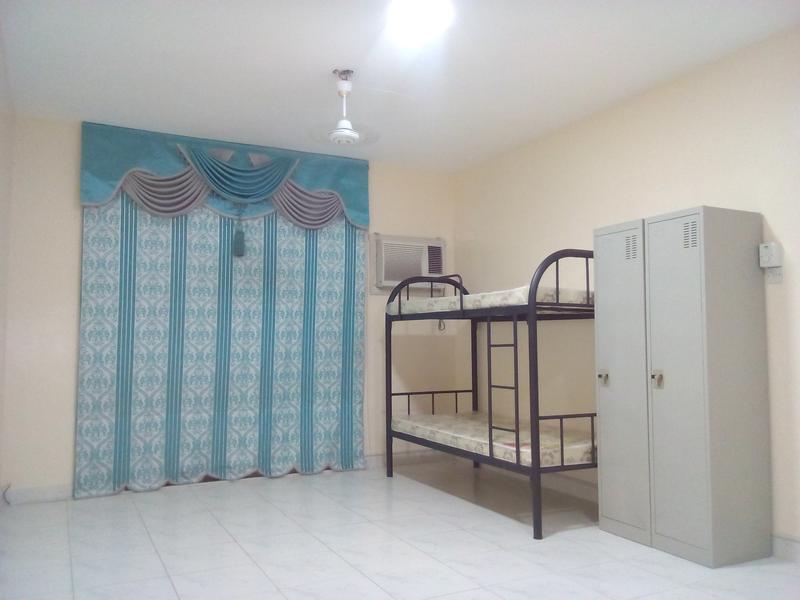 BED SPACES AND PARTITIONS FOR RENT WITH FREE FACILITIES NR UNION/