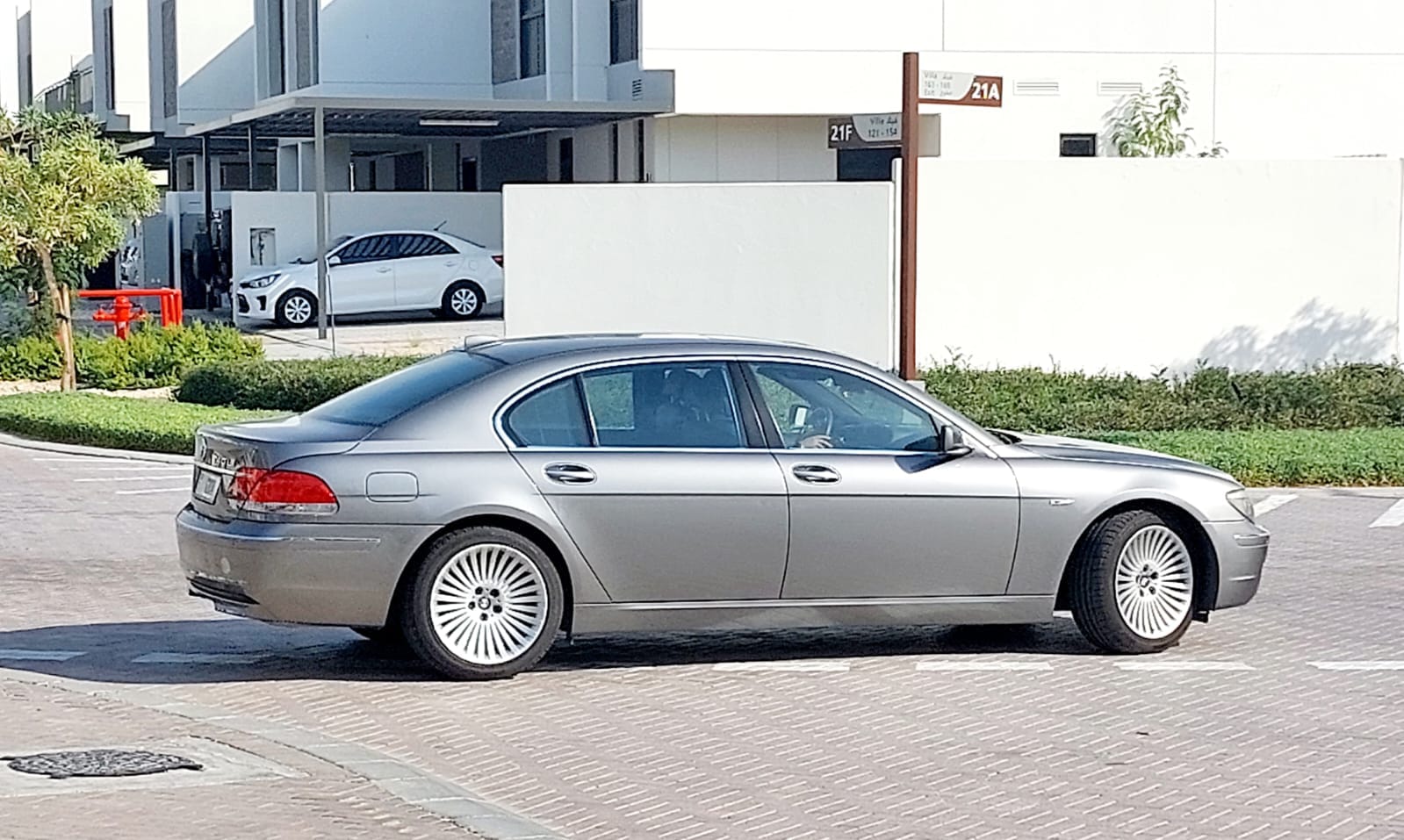 BMW 740li 2008, less driven, orignal paint, highly maintained, d