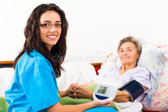 Get The Best Doctor Or Nurse 24/7 At Your Home In Dubai | 056 114