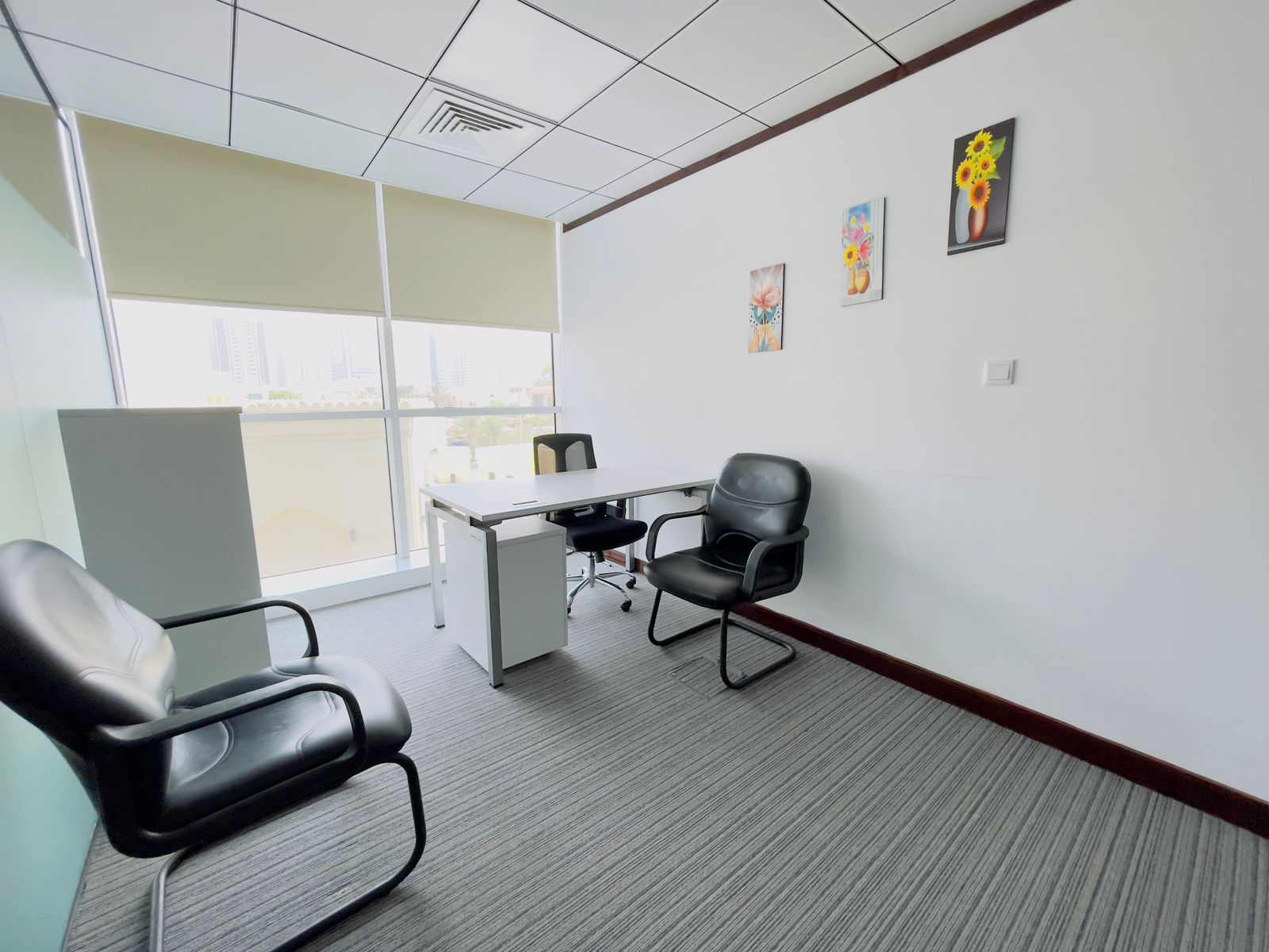 Premium office spaces | City view | Tawtheeq