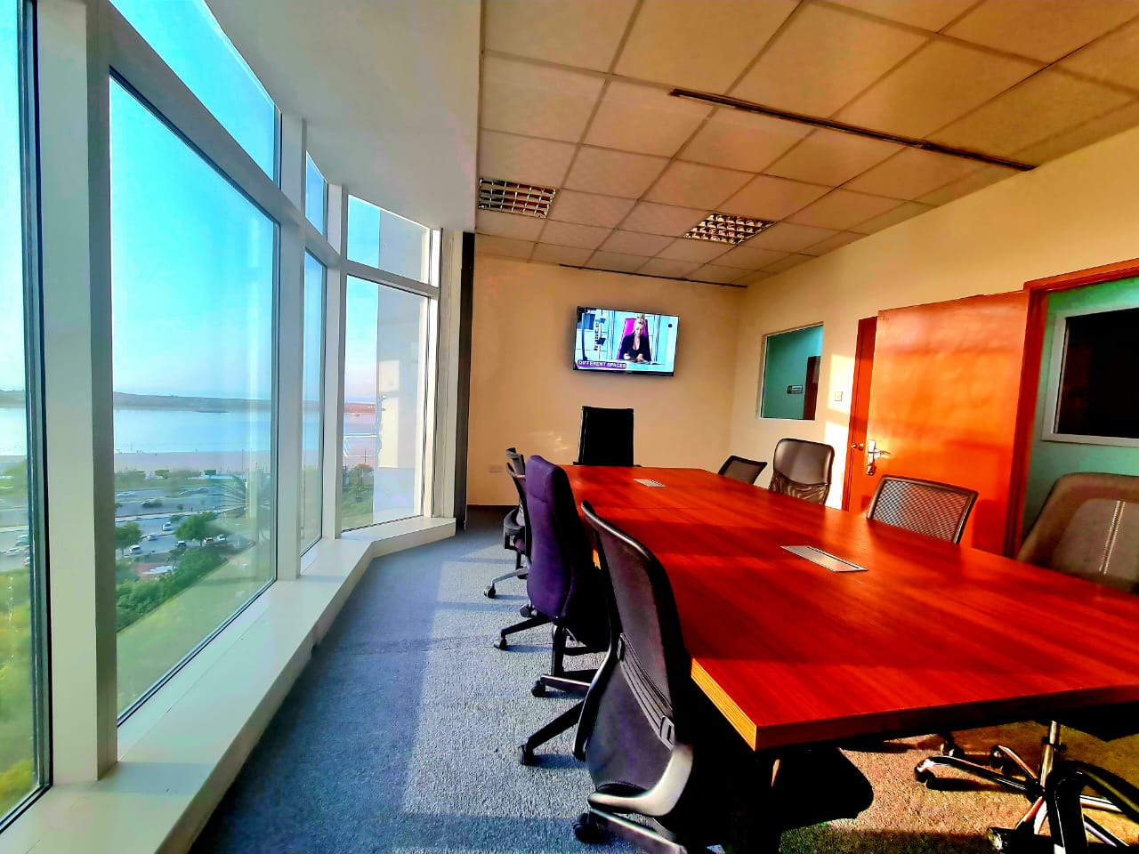 Negotiable Office with Amazing Sea View Direct to Owner