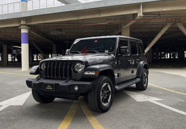 Jeep Wrangler 2018 | 2,296 PM | Unlimited Sport | First Owner | W
