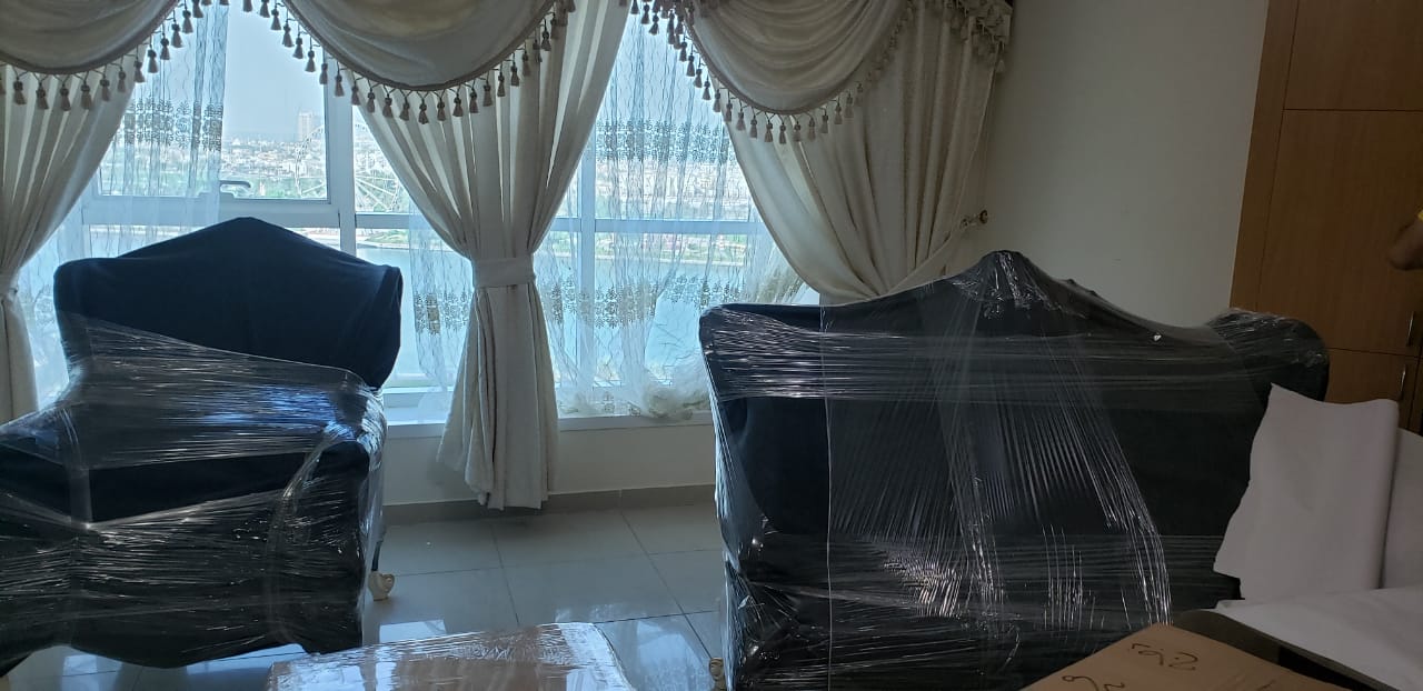 Al Karama - Dubai - United Arab Emirates نقل أثاث دبي (19)