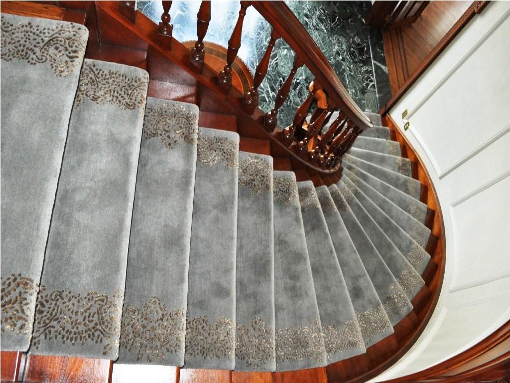 1stair1754135543