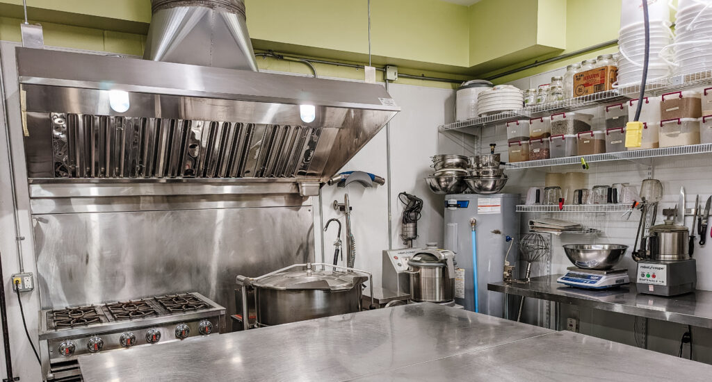 commercial kitchen rent dubai