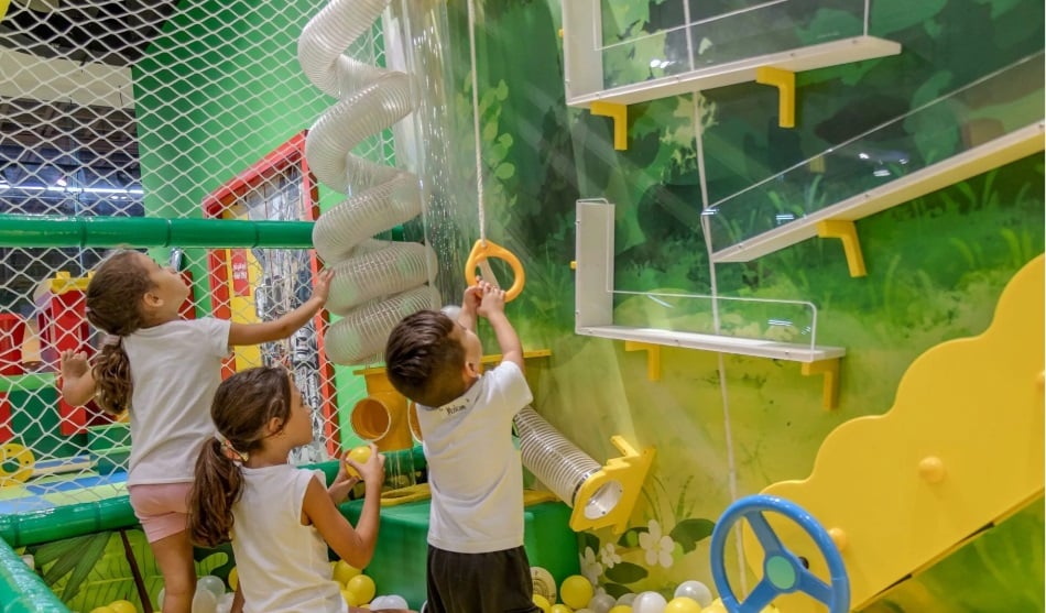 kids soft play area abu dhabi